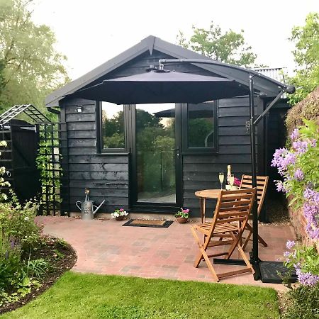 Melford Allotment Shed-Vintage Lodge Suffolk Long Melford Εξωτερικό φωτογραφία